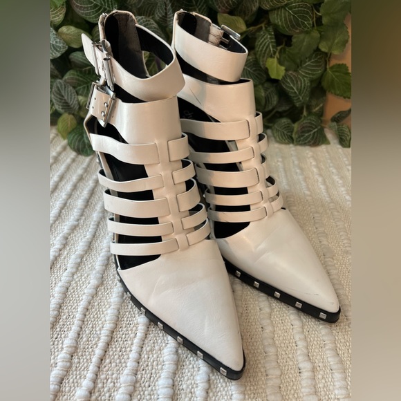 Charles By Charles David Diesel Bootie Size 8.5 - Picture 4 of 12